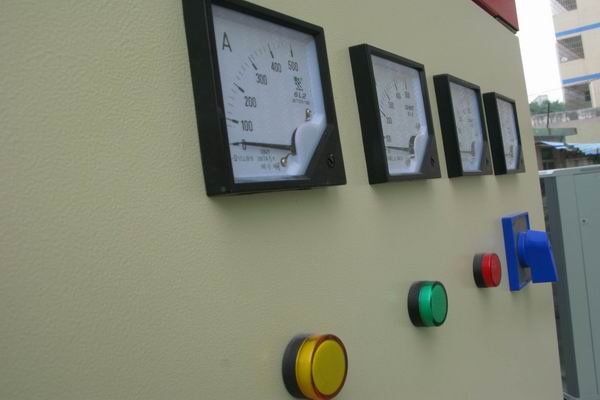 云县配电柜-3683讲讲配电柜注意事项